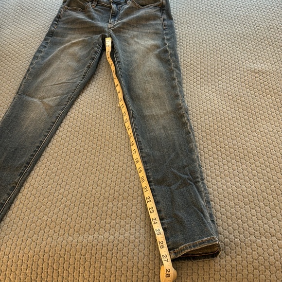 American Eagle Next level stretch jeans/leggings /  size 6 regular - Picture 4 of 5